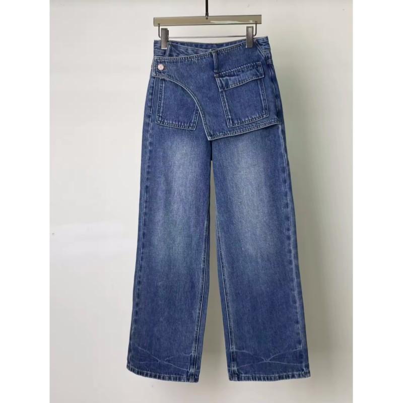 Women's Plus-Size Retro Denim Pants for Spring/Fall: Slimming High-Waisted Wide-Leg Pants with Stylish Design