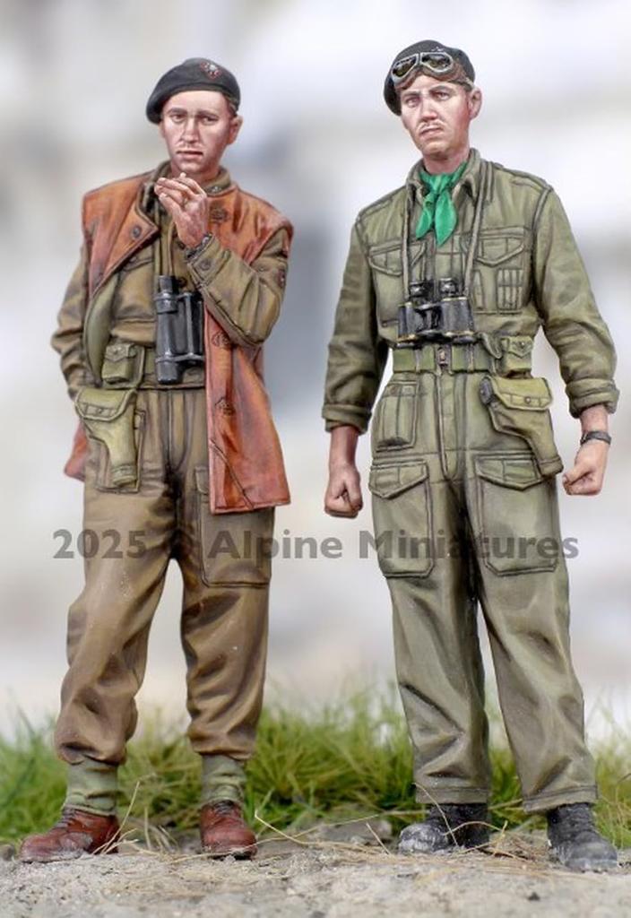 Alpine Miniatures 1/35 WWII British Royal 4th/7th Dragoon Guards Tank Battalion Tank Officer Set (2 Figures) Resin Kit AM35329 (Personnel)