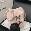 2025 New Spring Popular Chain Small Bag Women's Niche Design Butterfly Messenger Bag Casual Shoulder Bucket Bag