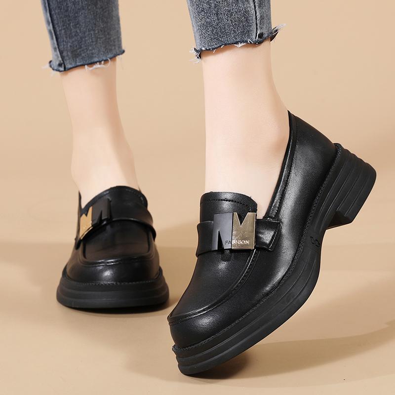 Retro Women Leather Shoes Low-cut Slip-on Loafers Waterproof Ladies Elegant Chunky Shoes for Walking Traveling Non-slip Soft Sole