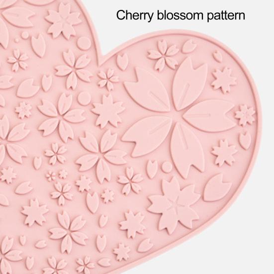 Heat Insulation Waterproof Placemat Table Mat Non-Slip Design Rich Color Heart-Shaped Silicone Coaster Drinkware Pad