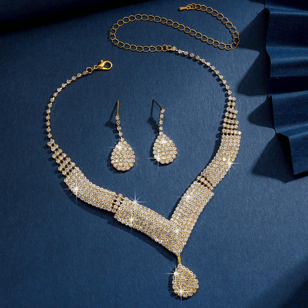 3pcs Women's Fashionable Jewelry Set with Rhinestones, Zircon, Water Droplets, Necklace, Earrings, Wedding Dress Accessories