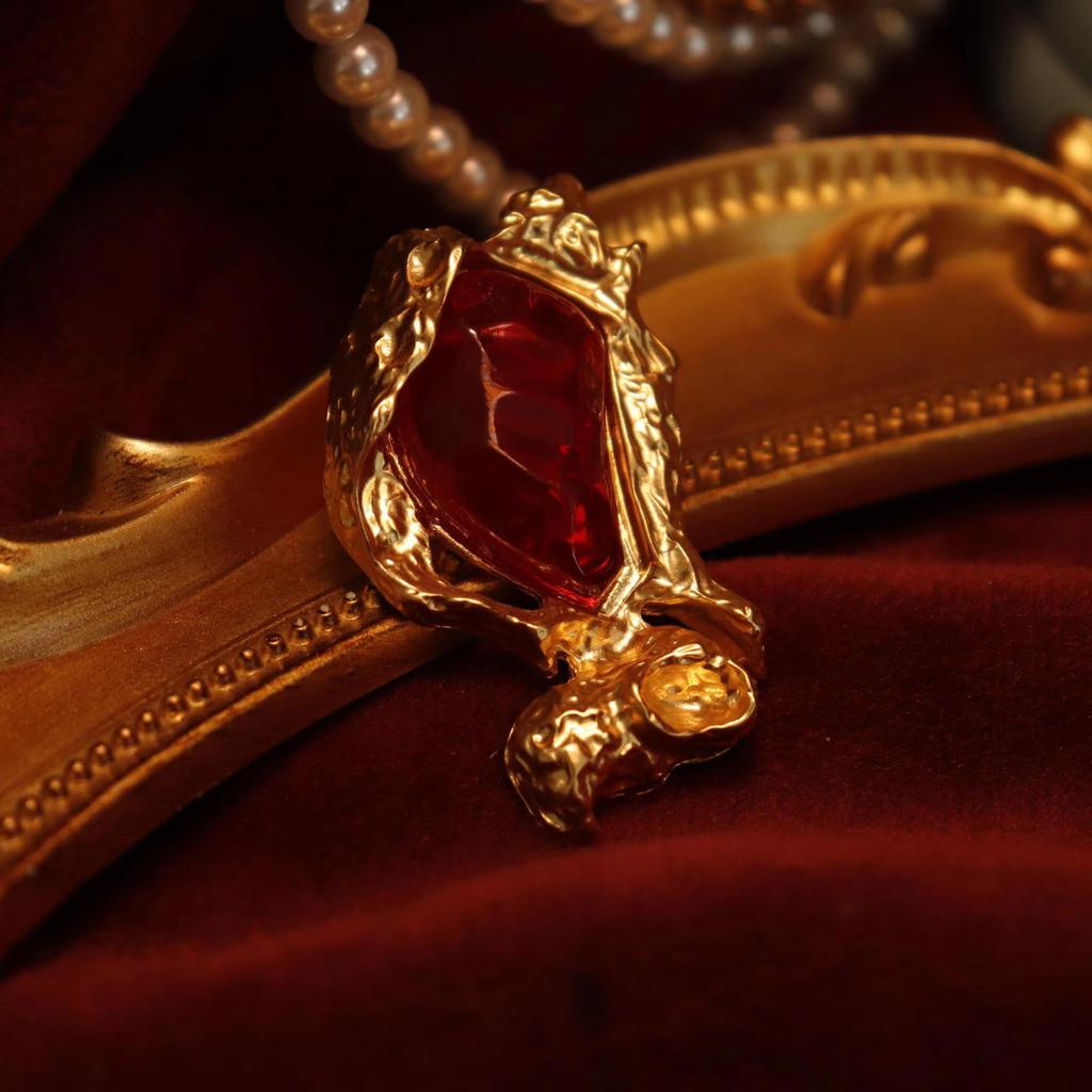 Baroque Vintage Red Lava Gem Gold-Plated Stud Earrings with Silver Needle
