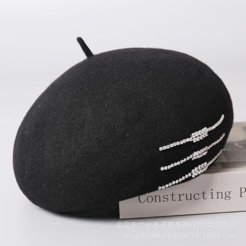 Niche metal buckle design retro wool beret children autumn and winter versatile elegant painter hat shows small face