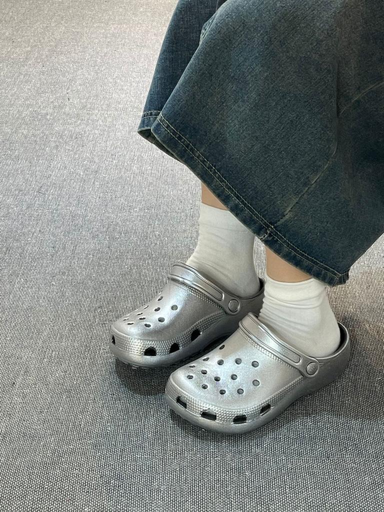 New summer hole shoes slippers women's outer wear summer thick-soled going out sandals women's bag head drag