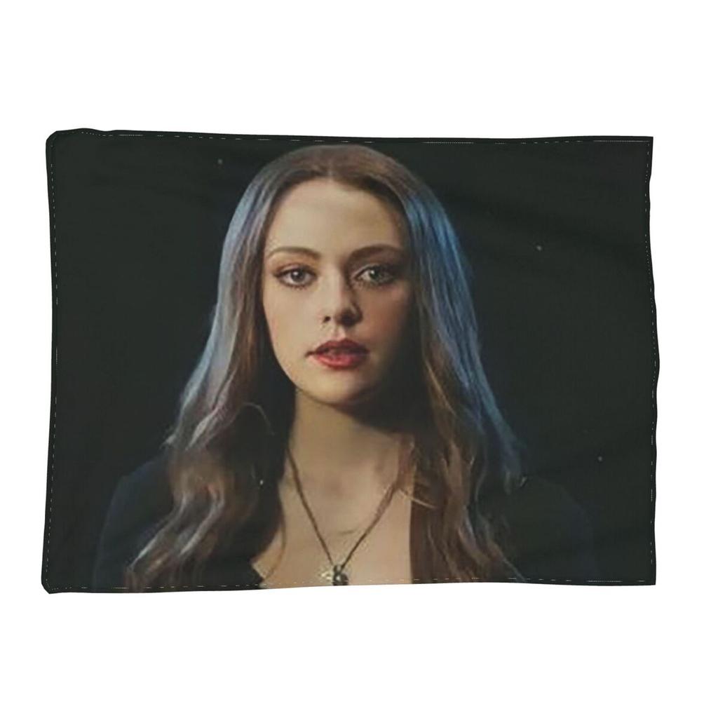 Danielle Rose Russell Blankets Soft Warm Flannel Throw Blanket Plush for Bed Living room Picnic Travel Home Sofa