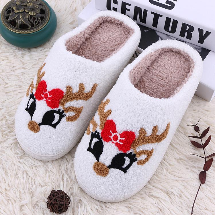 New Christmas Cartoon Deer Cotton Slippers – Warm & Cute for Men and Women