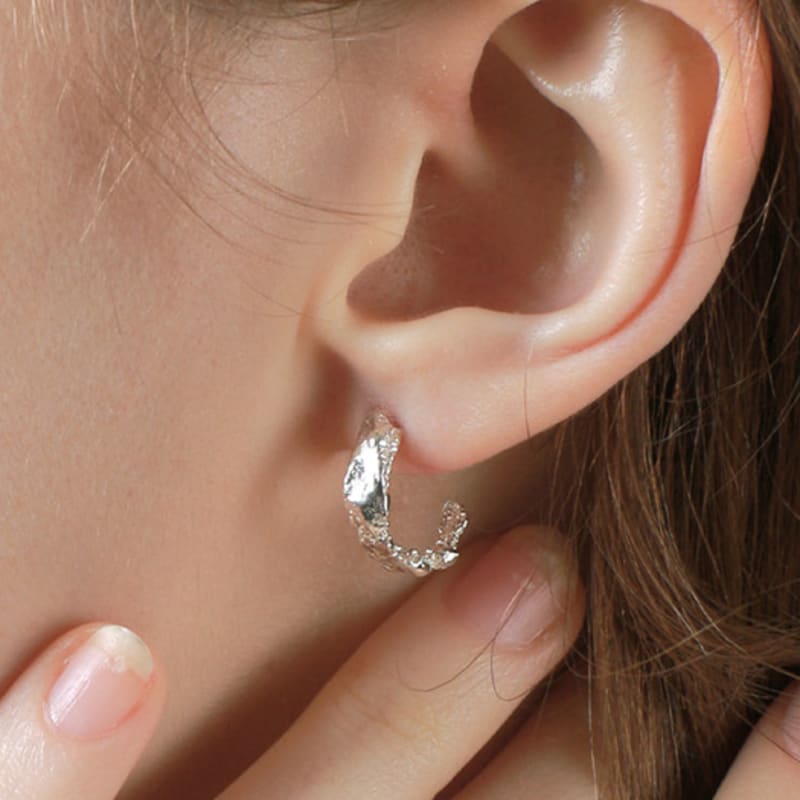 REINDEER MOROCCO EARRING 10