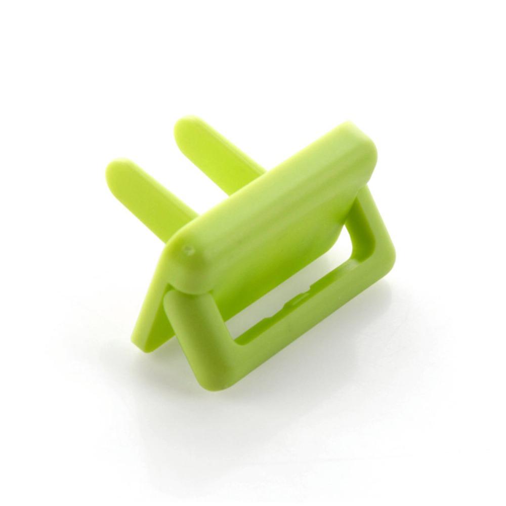 20pcs Safety Guard Electrical Outlet Plastic Anti Shock Anti-electric Plugs Protector Cover