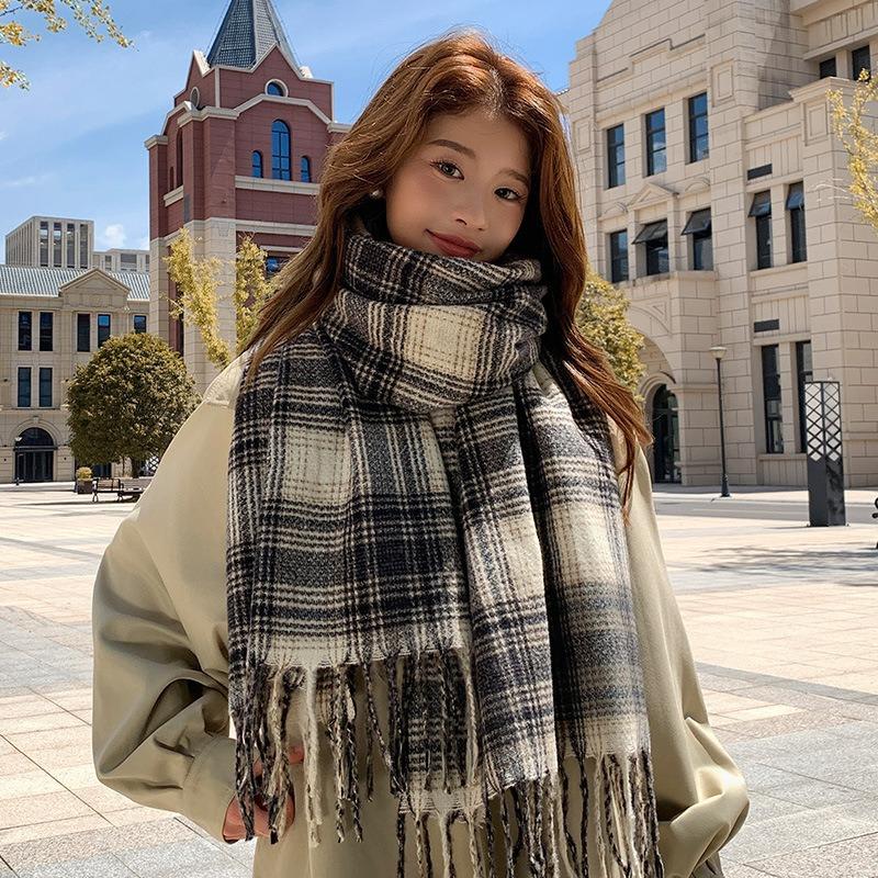 2025 Korean imitation cashmere scarf women's autumn and winter high-end warm shawl cute versatile plaid scarf