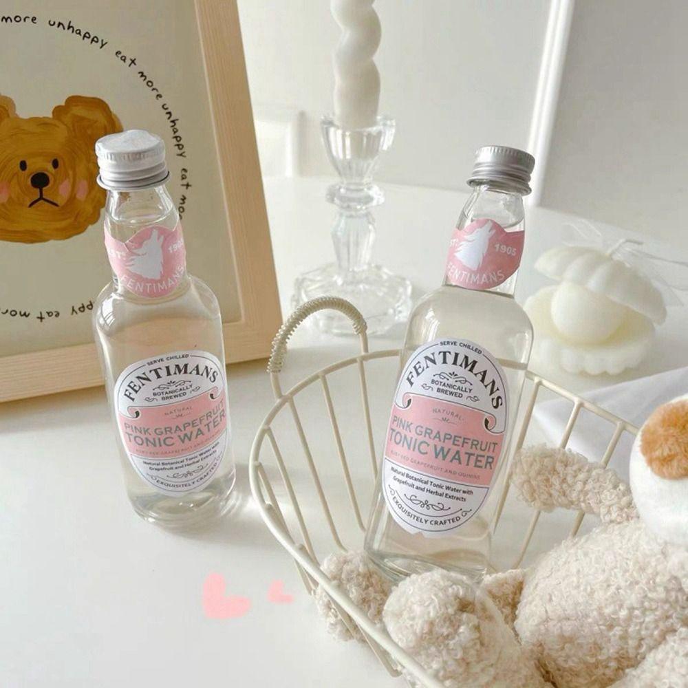 Small Iron Bread Baskets Beige Fruit Basket Versatile Wire Storage Basket  for Home