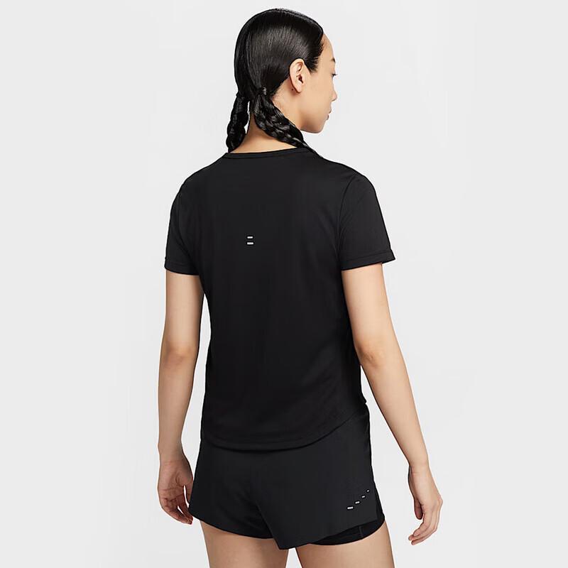 Nike Women's Tempo Dri-FIT Short-Sleeve Training T-Shirt