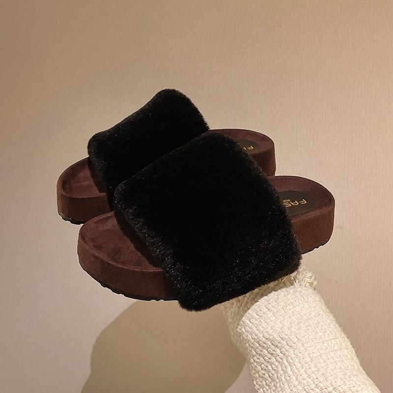 Autumn and Winter New Internet Celebrity Fluffy Slippers Fashion Plush Thick Bottom High Heel Cool Slippers Women