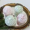 4pcs 10cm White Gold Christmas Ball Ornament Matte Retro Light Luxury Hanging Pendant for Christmas Tree Decorations