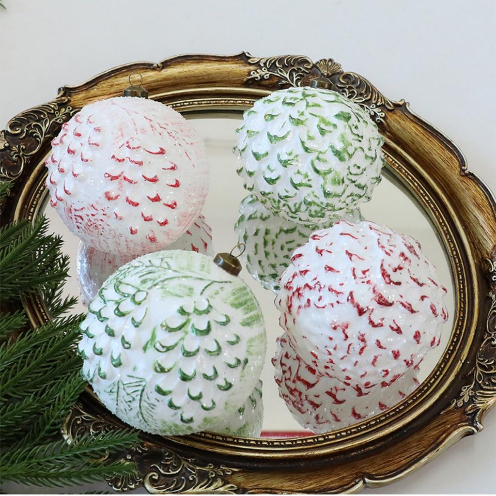 4pcs 10cm White Gold Christmas Ball Ornament Matte Retro Light Luxury Hanging Pendant for Christmas Tree Decorations