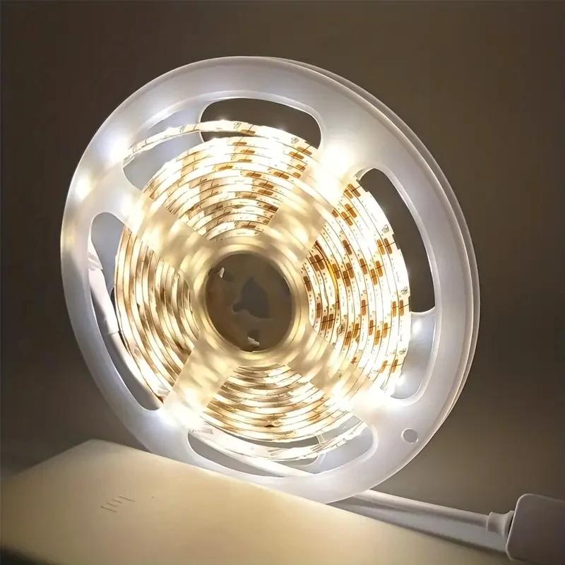 Benzi LED cu senzor de mișcare 5m Impermeabile 12V Bandă cu diode LED Iluminare de fundal LED Pornire/Oprire automată EU US UK Iluminare LED pentru decorarea camerei