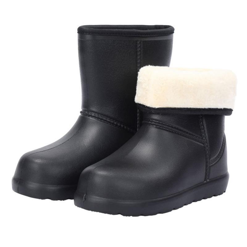 Fashion New Boots Men Waterproof Shoes Fashion Light Men Rain Boots Outdoor Slip On Ankle Boots Comfor High Quality Working Shoes Male