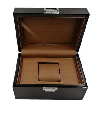 Premium Solid Wood Lacquer Watch Box Jewelry Storage Case High-End Display Buffer for Watches And Jewelry Premium Gift Wrapping