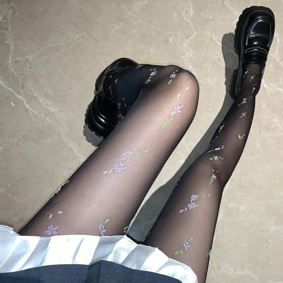Japanese Sweet Loli Cute Core Spinning Silk Small Floral Retro Milk White Stockings Jacquard Ultra-Thin Pantyhose