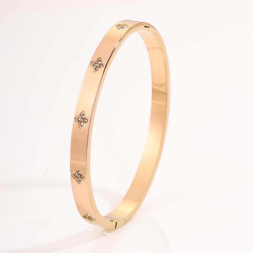 Titanium Steel Non-fading Women's Light Luxury Personalized Design Gold Fashion Trend Jingle