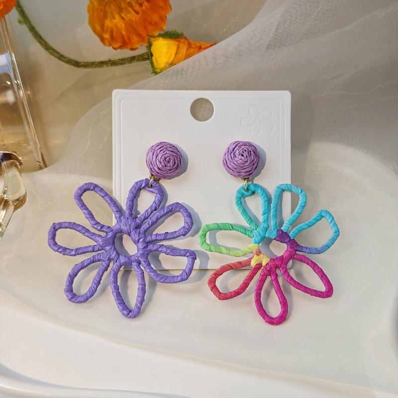 Summer Vacation Style Earrings for Women, Hand-woven Raffia Flower Hollowed-out Earrings