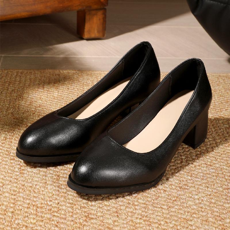 

Грубые рабочие туфли на каблуке новые профессиональные модные туфли на высоком каблуке черные с легким вырезом маленькие кожаные туфли женские 35