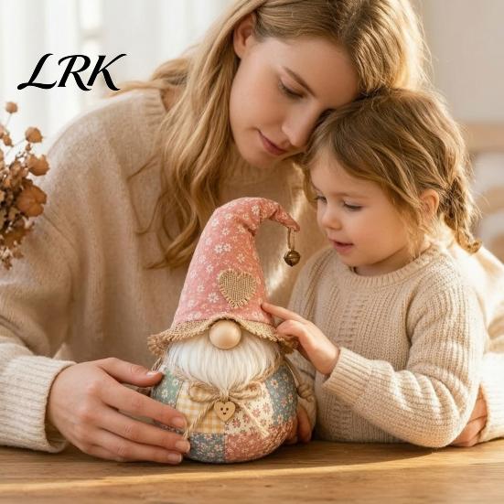 Kit di Assemblaggio Bambole Morbide Patchwork Natalizio Kit Fai da Te, Materiali per Cucito su Stoffa Artigianato di Babbo Natale con Cartamodelli Angelo Gnomo Animale Kit di Artigianato per Principianti,