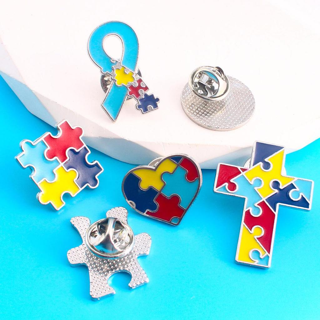 Zinc Alloy Colored Puzzle Badge - Creative Personality Brooch, High-Value Niche Jewelry Accessory