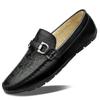 The first layer of cowhide is one pedal, lazy beanie shoes, men's British casual leather shoes, breathable business large size shoes are comfortable