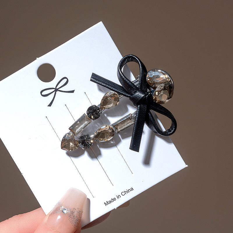 Elegant 2025 Korean Bow Pearl Rhinestone Hair Clip - Internet Celebrity Style