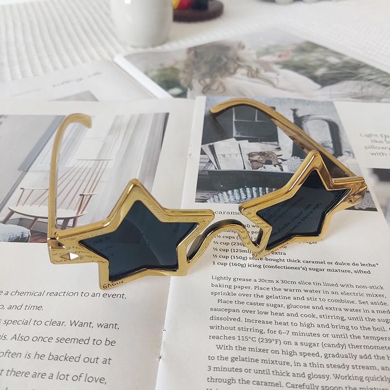 Trendy hvězdné sluneční brýle na párty: Evropský a americký festivalový kosmetický doplněk