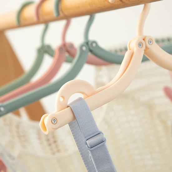 10Pcs Folding Clothes Rack Non-Slip Hangers Curved Groove Design Portable Compact Space-Saving Travel Hangers