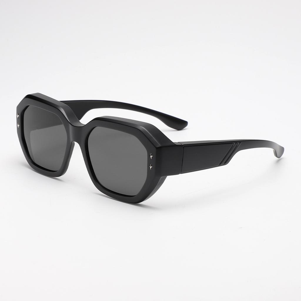 European and American new polygonal sunglasses ins rivets anti-ultraviolet polarized sunglasses men's and women's sunshade sets