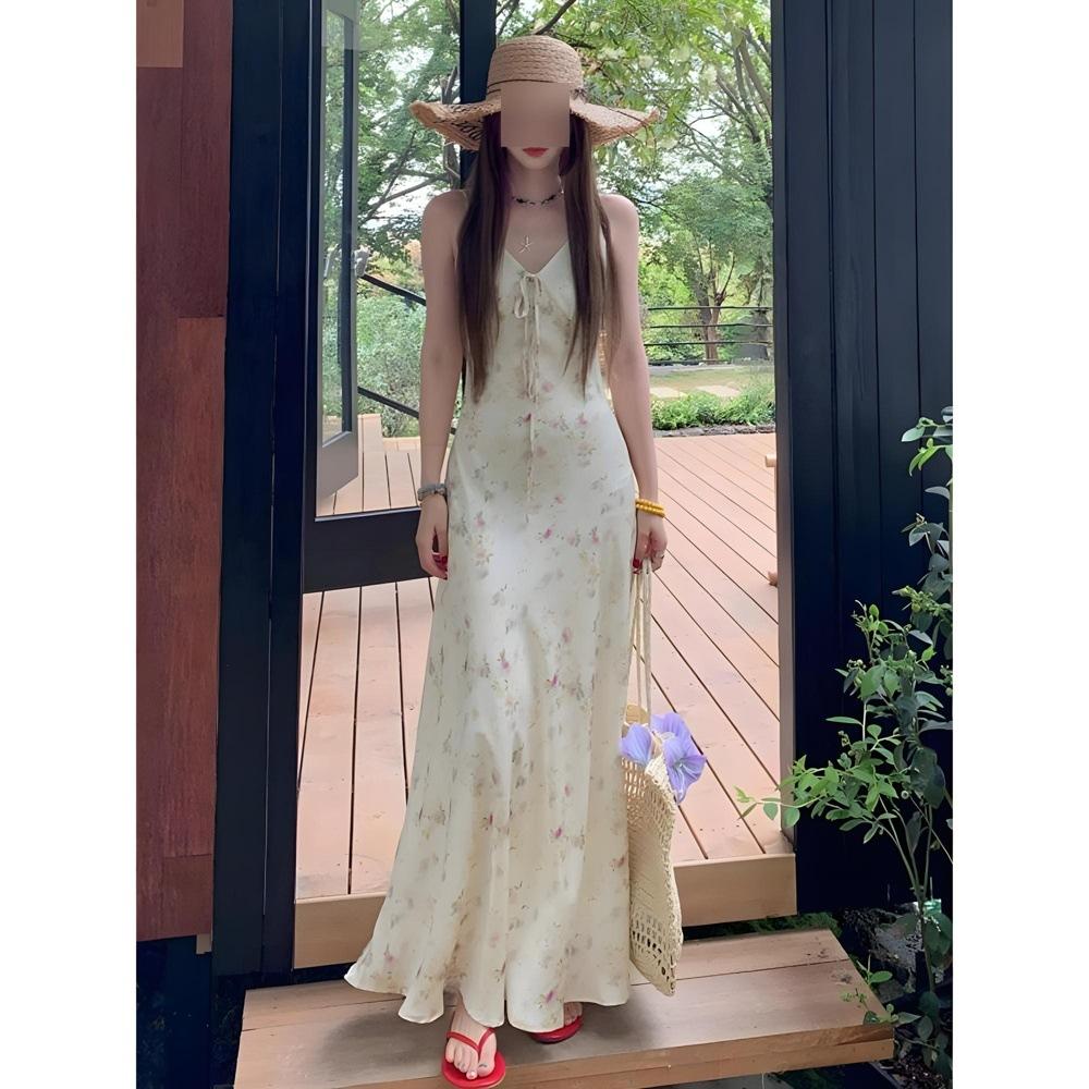 V-Ausschnitt Blumenkleid Damen Sommer sanfter Resort-Stil lässiges Damen-Sommerkleid Maxirock