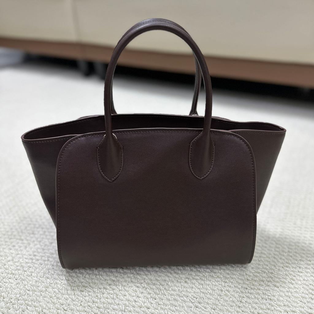 Cross-border explosive tote bag, high-end cowhide handbag, large-capacity messenger, simple commuter women's bag, minimalist style