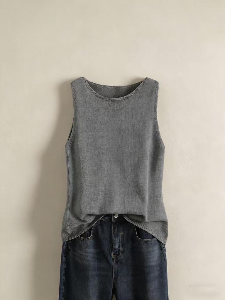 Women's Summer Breathable Ice Silk Knit Sleeveless Round Neck Top