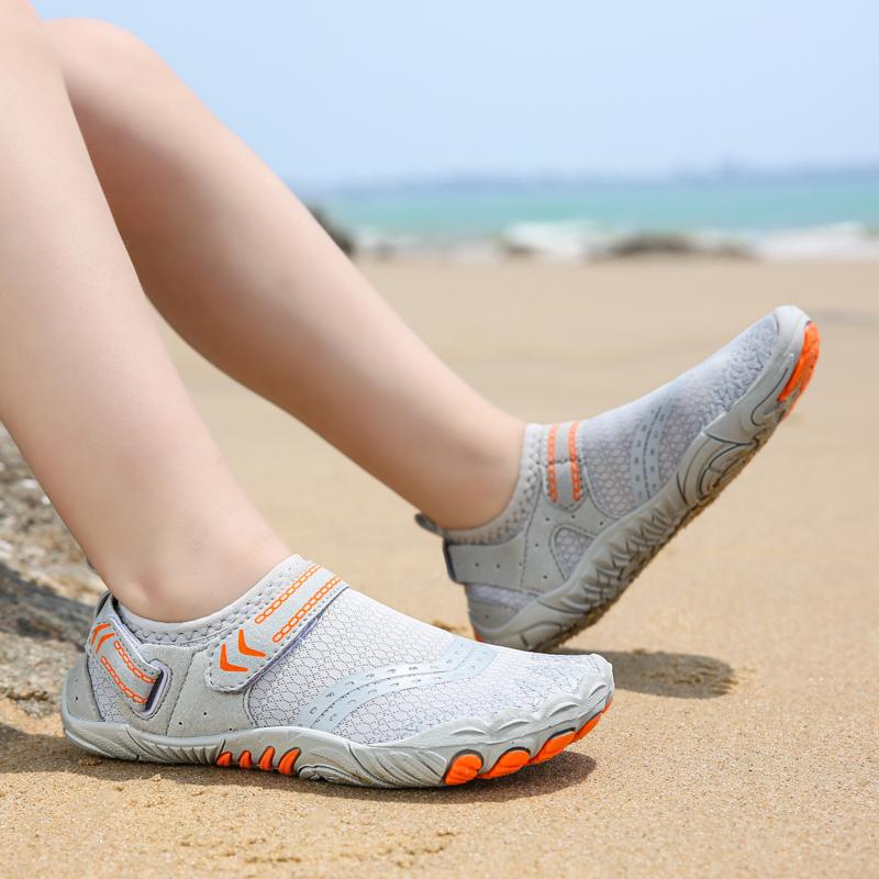 Quick Drying Wading Sneakers for Boys Girls Breathable Kids Swimming Aqua Shoes Anti-slip Lightweight Water Sports Shoes for Surfing Diving Boating