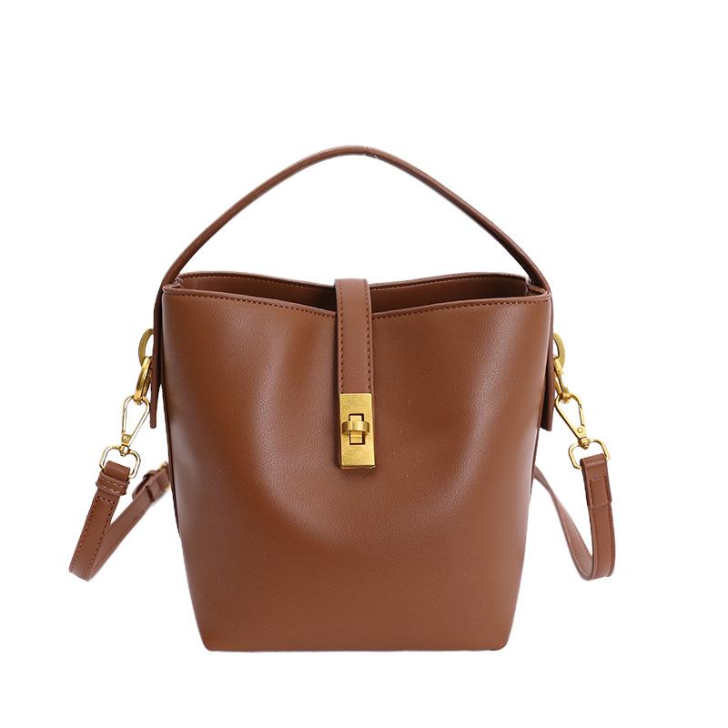 2025 Winter New High-end Large-capacity Handbag Bag Women's Fashion Shoulder Messenger Bag Commuter Bucket Bag
