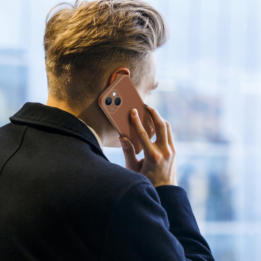 Dux Ducis Yolo Premium iPhone 14 Öko-Leder Braun Hülle