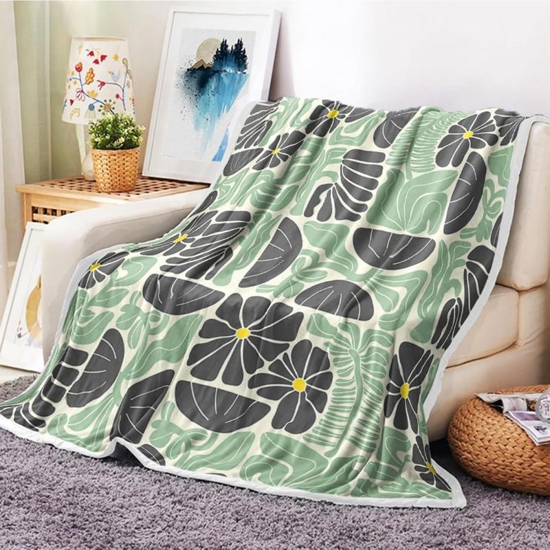 Boho Retro Floral Leaf Throw Blanket Fresh Green Grey Flower Warm Fleece for Couch Trip Household Natural Room Decor