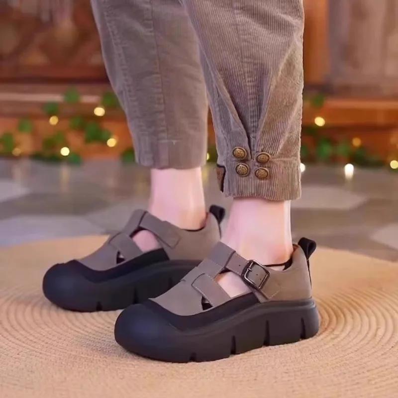 Thick Soled Sports Women's Shoes  Summer New Solid Color Lightweight Breathable Height Increasing Sports Women's Sandals