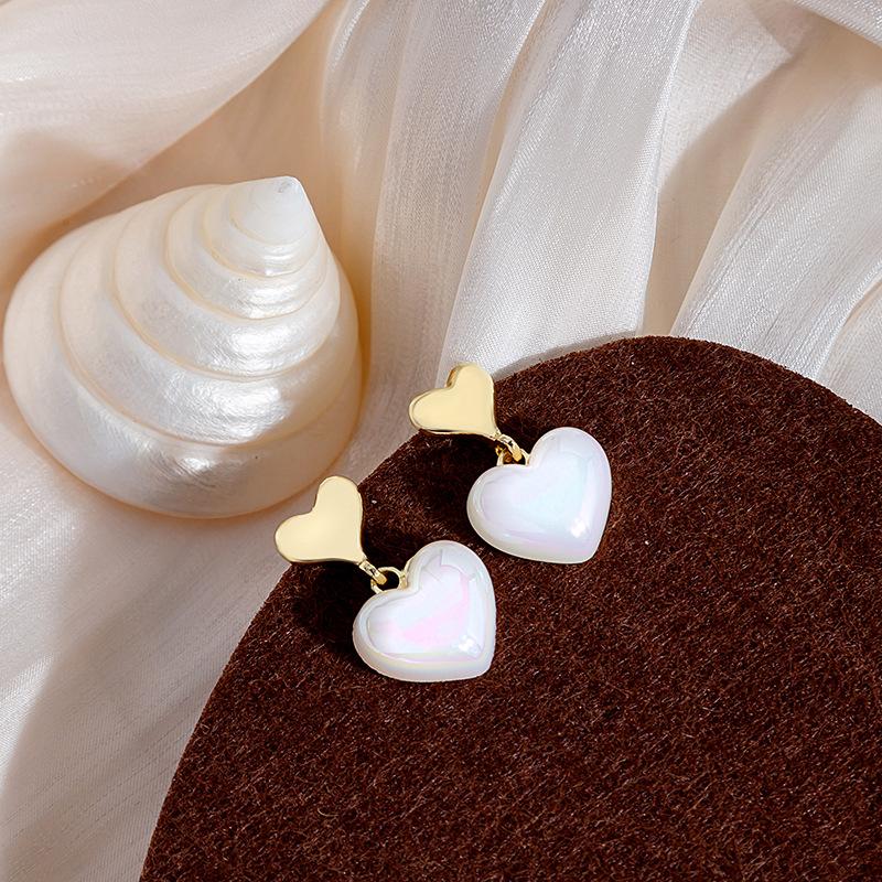 Mermaid Ji Love Pearl Earrings Milky White Elegant Sweet Girl Stud Earrings Ear Buckles Micro Reflective Earrings