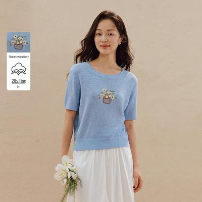 INMAN Retro Embroidered Short Sleeve Knit Top