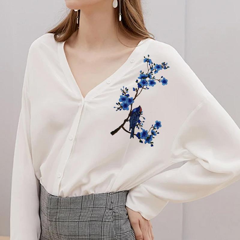 1PC Cloth Stickers For Cheongsam Plum Blossom DIY Water-soluble Sewing Accessories Applique Patch Embroidery Flower Dancing Bird