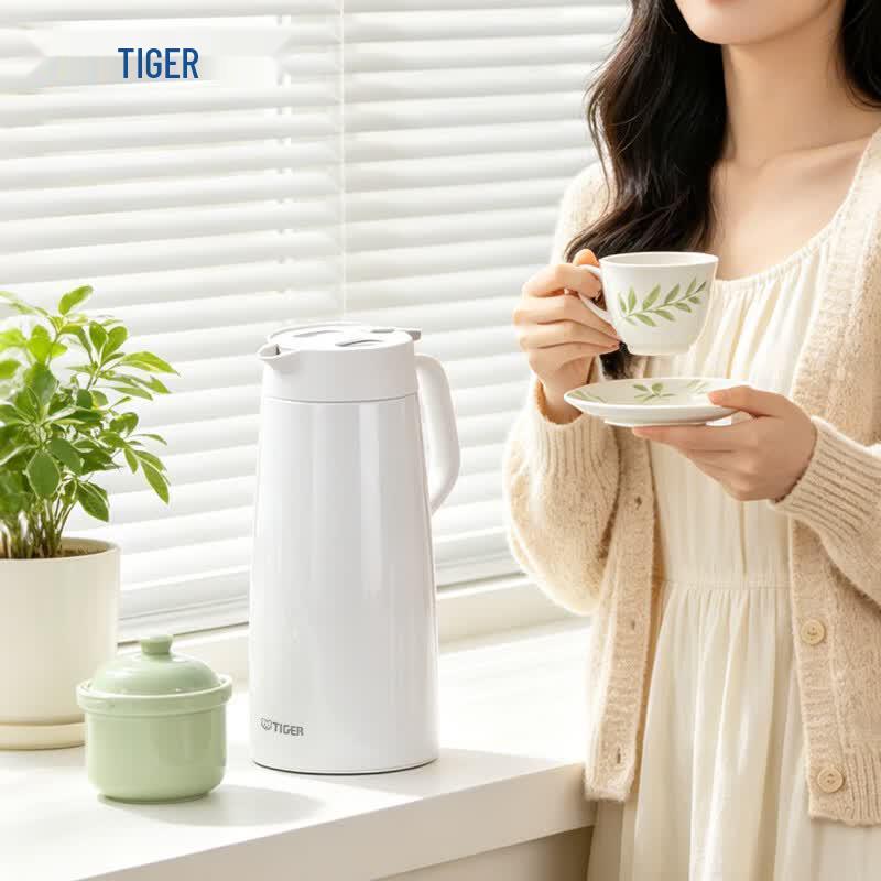 Tiger PWO-A Series 304 Stainless Steel Thermal Pot