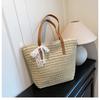 Simple and large-capacity straw bag women's new versatile commuter shoulder bag woven tote bag