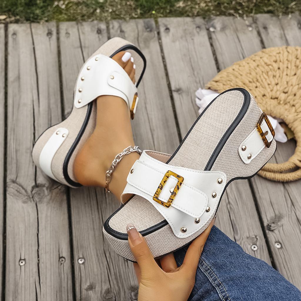Fashion Women Platform Sandals 2025 New Metal Buckle Casual Wedge Slippers British Style Rome Shoes Women Comfy Soft High Heels Sandals