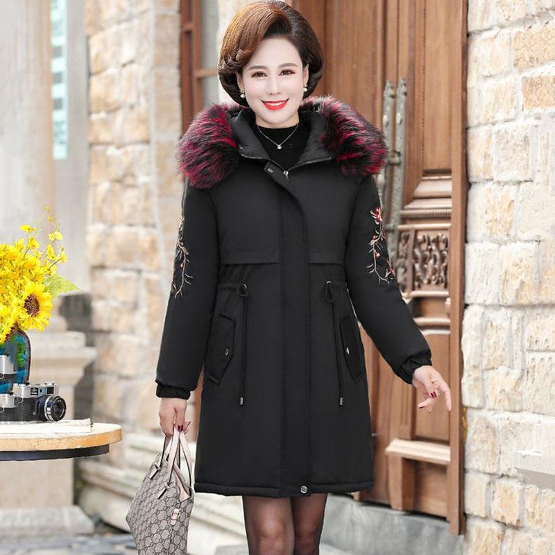 

Осенне-зимнее пальто Пуховая хлопковая куртка Для женщин среднего возраста Длинные стеганые куртки Женская теплая с капюшоном Меховой воротник Парка Пальто XXXL чёрный