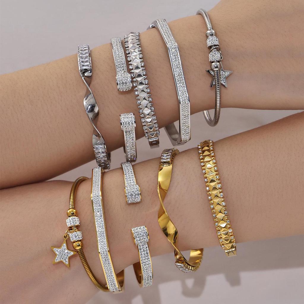 18K Gold-Plated Stainless Steel Zirconia Diamond Clasp Bracelet - European & American Fashion Knotted Irregular Light Luxury Style.