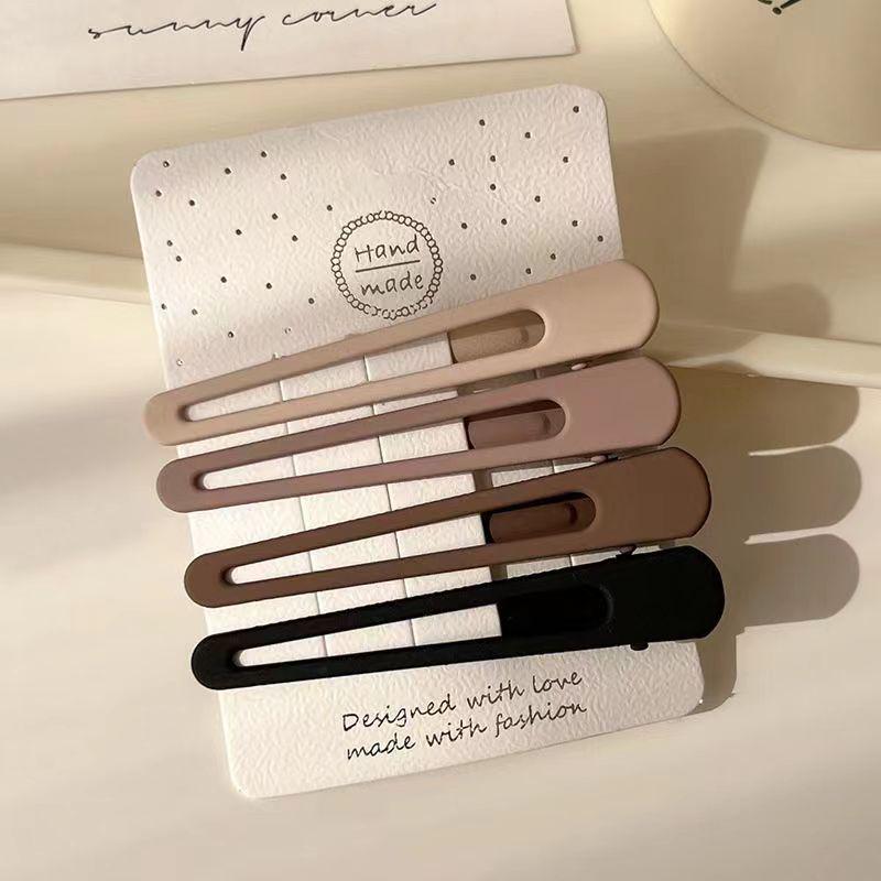 Large Milk Coffee Duckbill Clip for Bangs and Side Hair – Trendy Hair Accessory